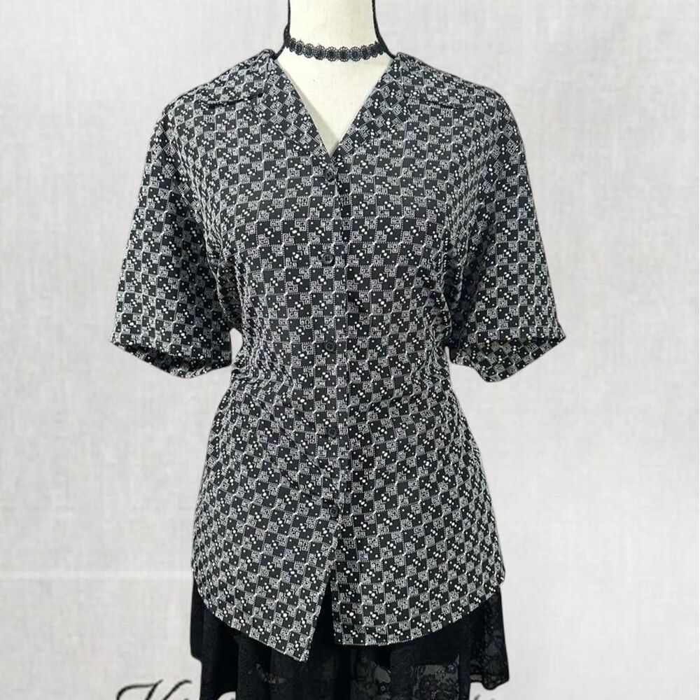 Office Siren Goth 90’s Houndstooth Patterned Button Up Top